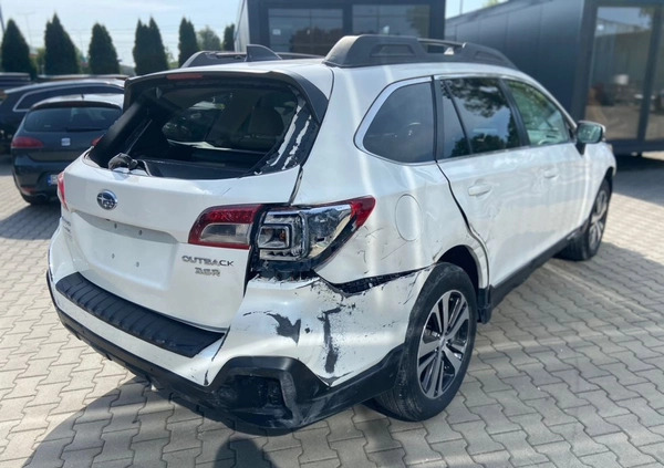 Subaru Outback cena 24000 przebieg: 111000, rok produkcji 2018 z Kłobuck małe 191